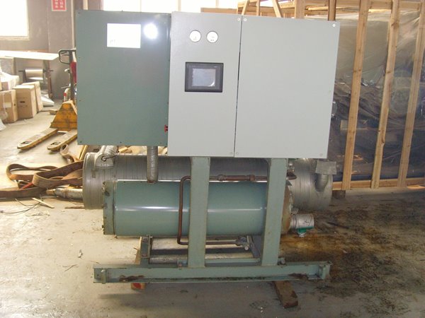 富文镇酒店中央空调不停机清洗方法介绍